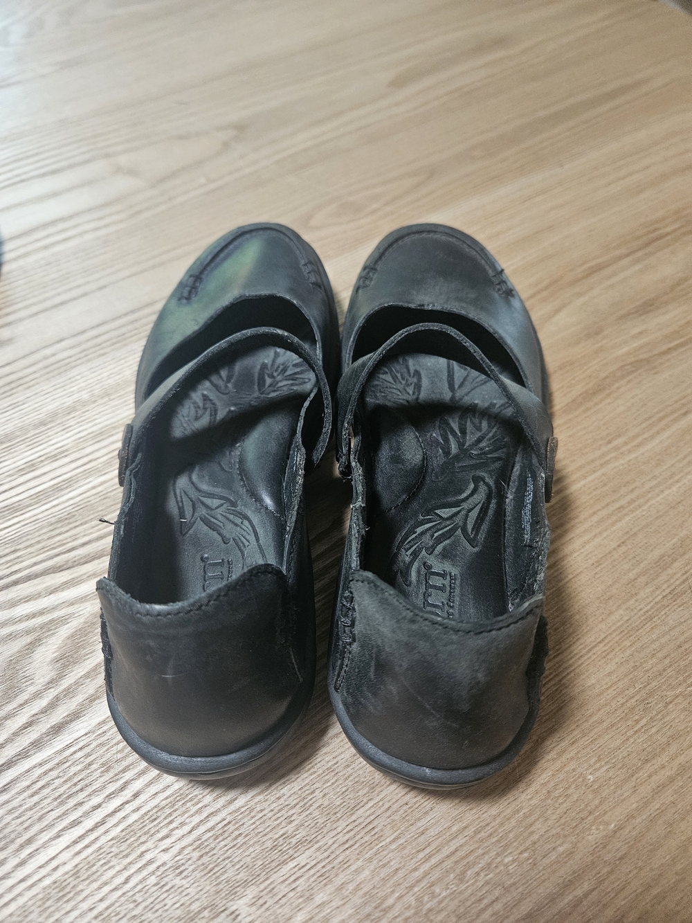Born Black Women's Mary Jane Shoes - Casual Comfort - Picture 3 of 4